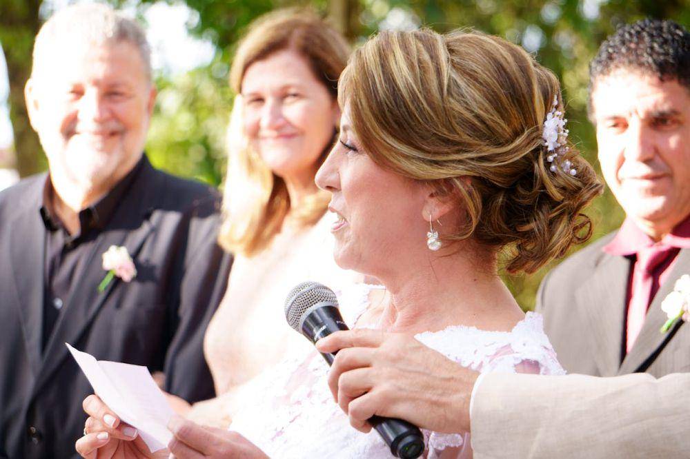 ilustrasi wedding speech (pexels.com/Mario Schafer)