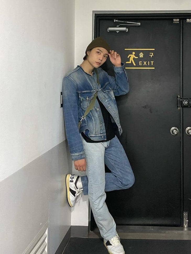 potret Johnny NCT (instagram.com/johnnyjsuh)