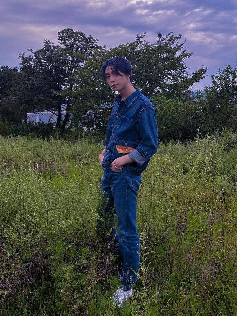 potret Johnny NCT (instagram.com/johnnyjsuh)