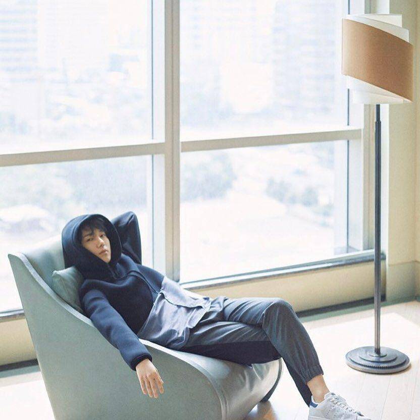 outfit santai ala Yesung Super Junior (instagram.com/@yesung1106)