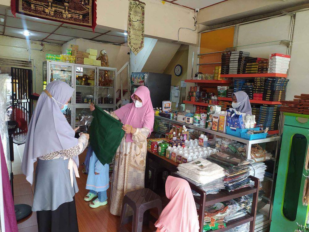 Toko Luthfi Sajdah (google,com/maps/erbi bunya)