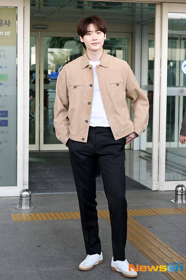 Lee Jong Suk (dok. Newsen/Ji Soo Jin)
