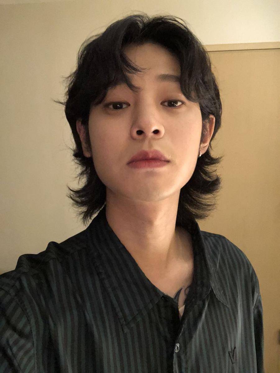 profil biodata Jung Joon Young (x.com/official_jyrock)