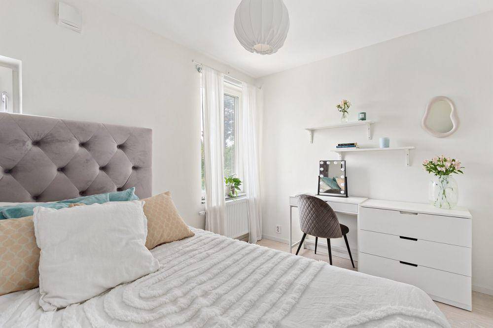 Kamar tidur (pixabay.com/Anna Lisa)