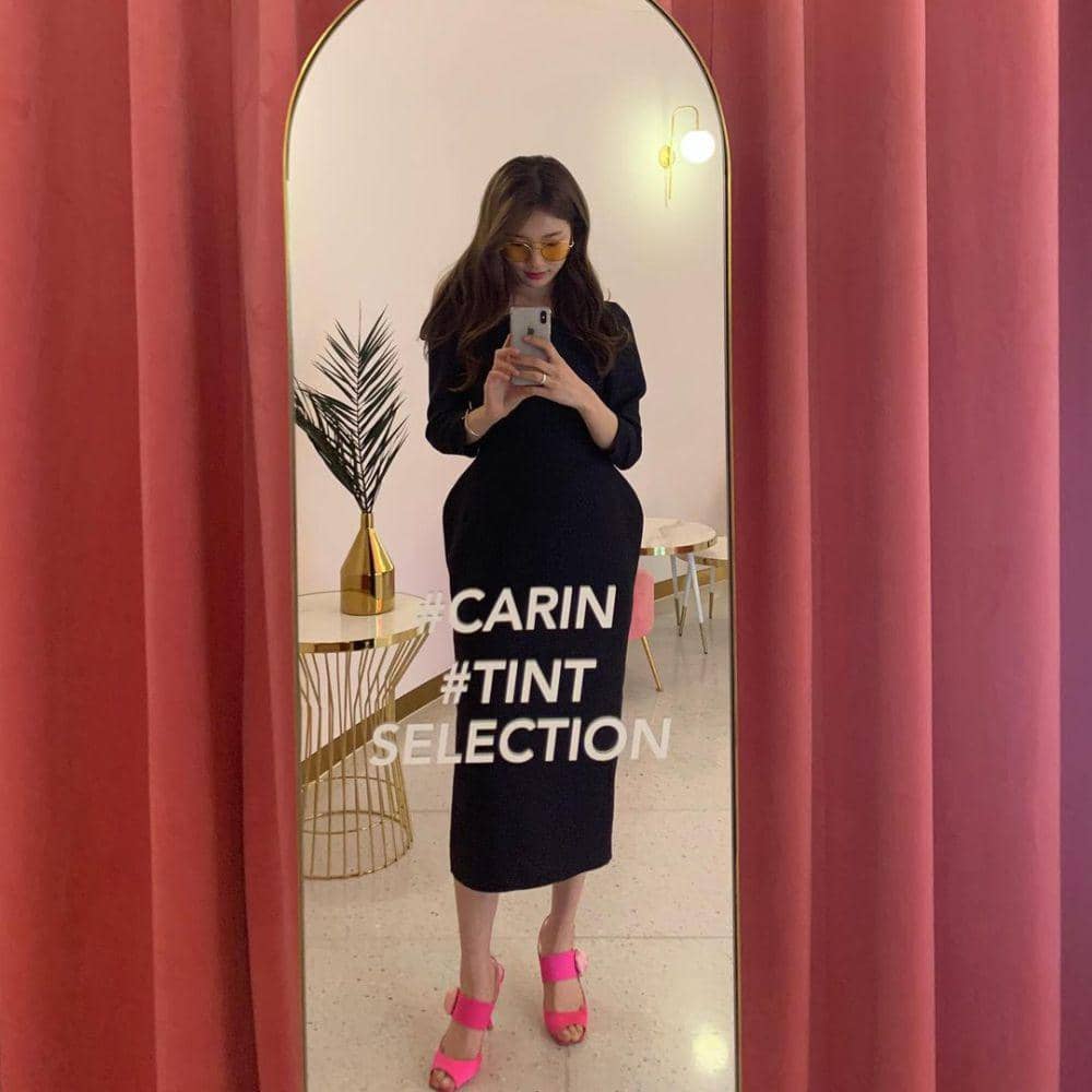 Inspirasi long dress Bae Suzy (Instagram.com/skuukzky)