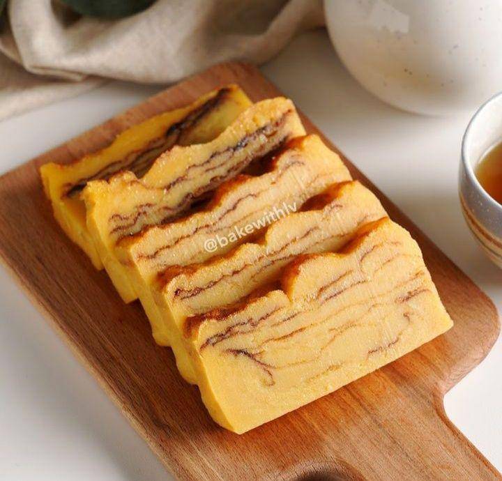 kue maksuba (instagram.com/bakewithlv)