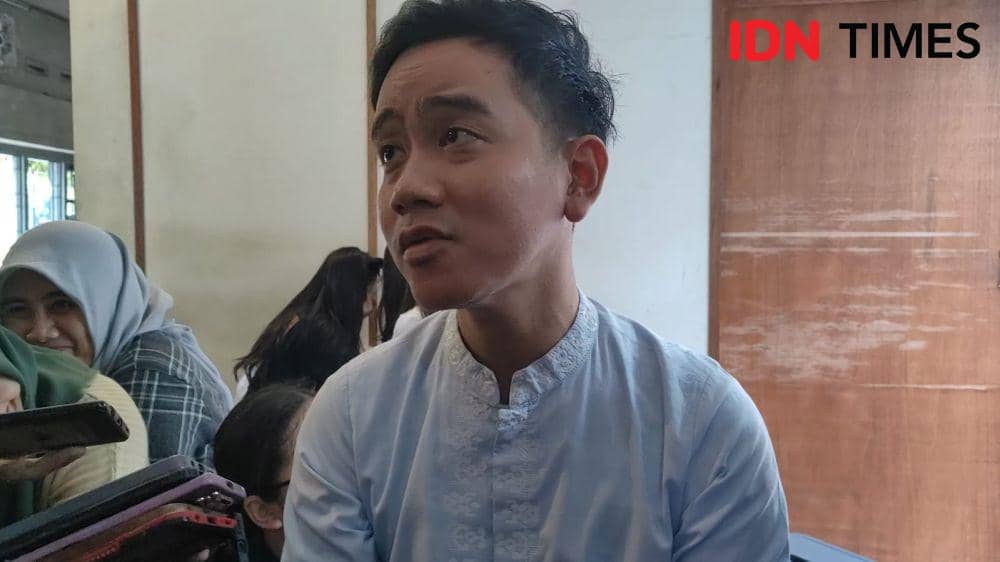 Diberi Karpet Merah Untuk Gabung ke Golkar, Ini Jawaban Gibran