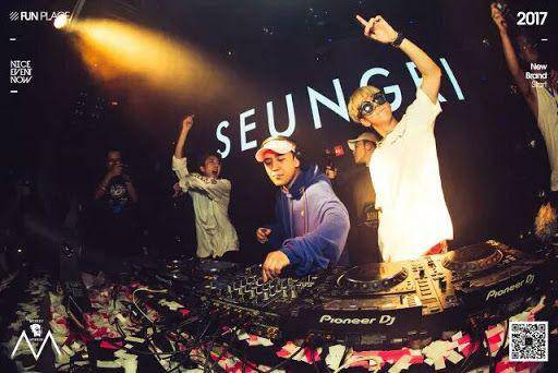 Monkey Museum, bar eksklusif milik Seungri (Koreaboo.com)