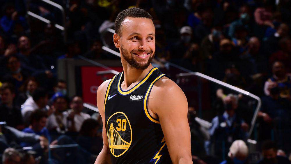 Stephen Curry (nba.com)