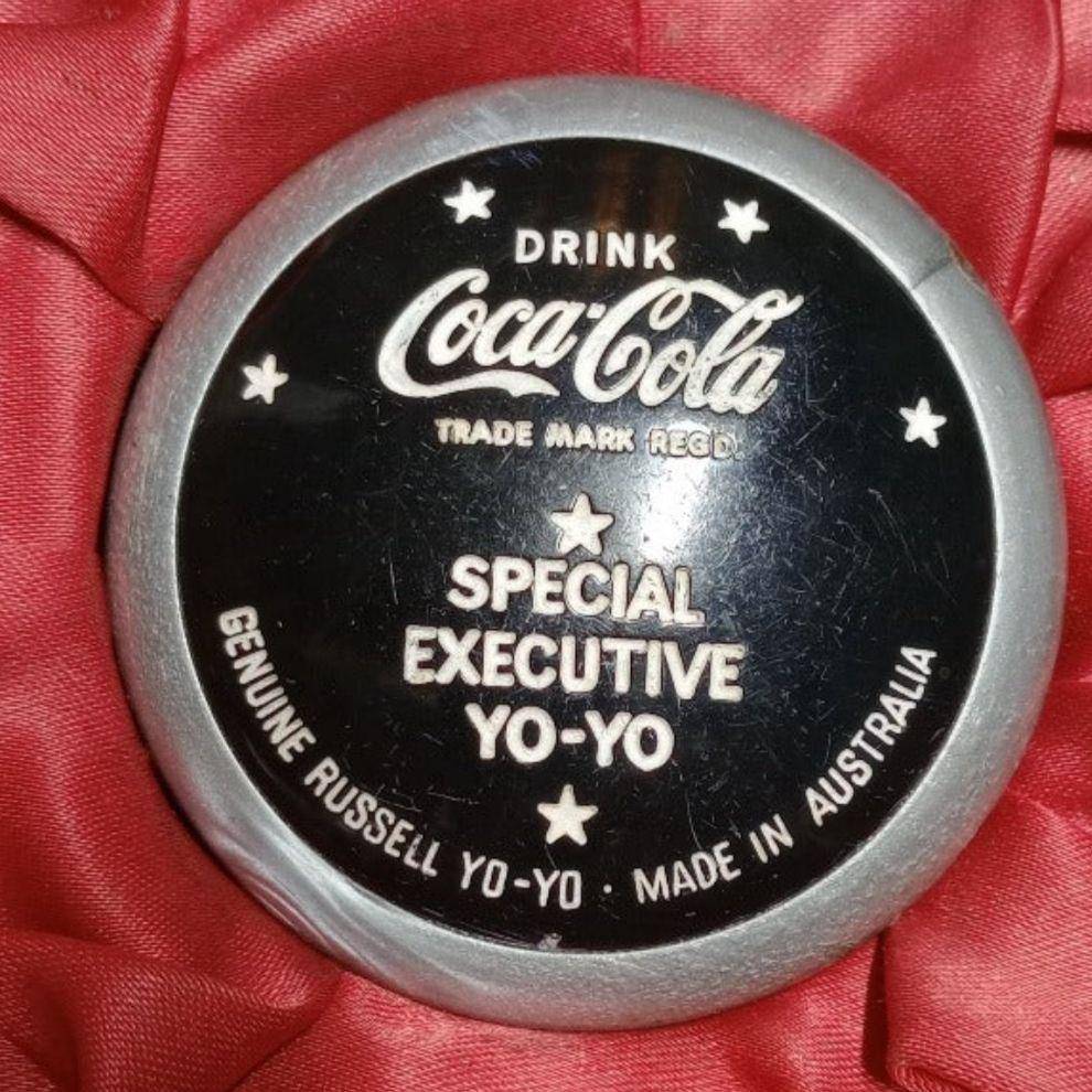 yoyo Black VIntage edisi Coca-Cola (20TH CENTURY ARTIFACTS)