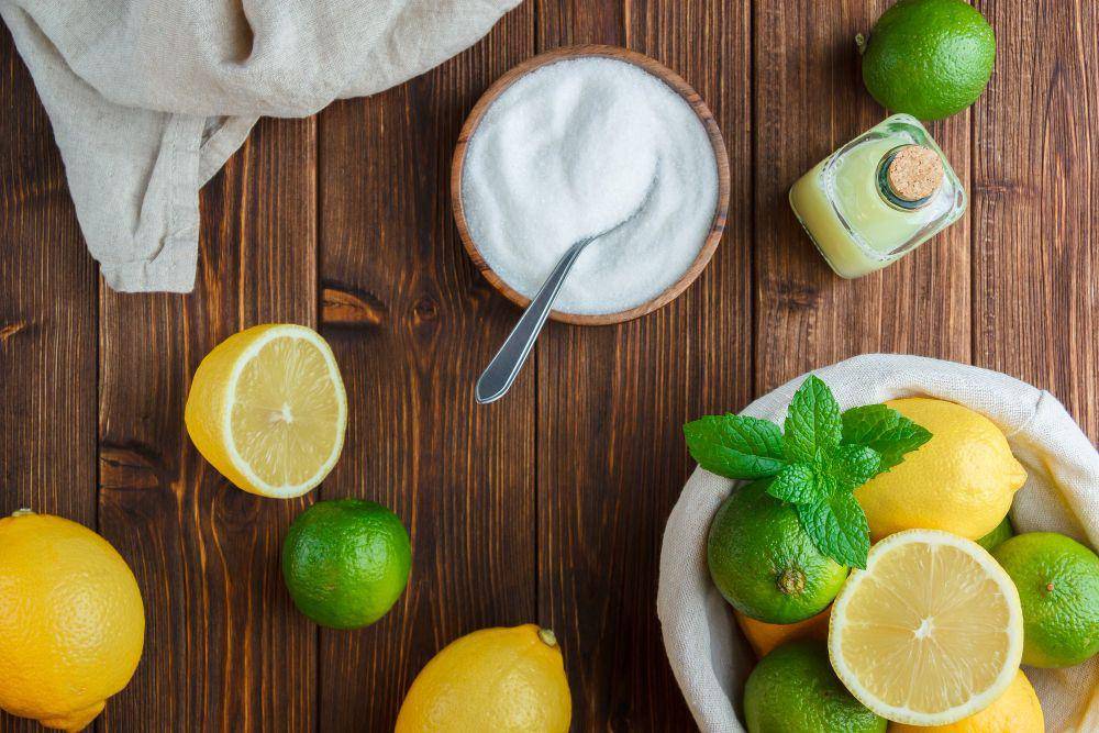 ilustrasi jeruk nipis, lemon, dan garam (freepik.com/8photo)