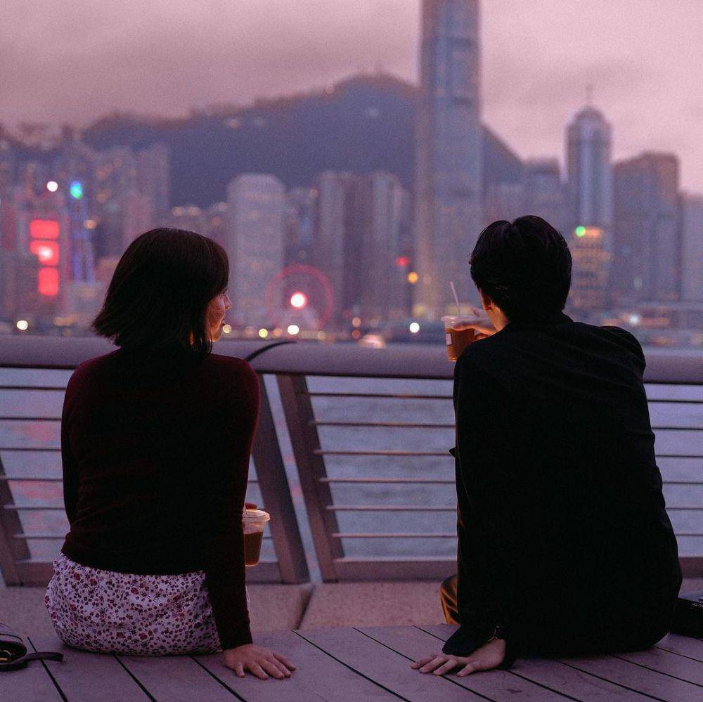 cuplikan film Under Parallel Skies (instagram.com/28squaredstudios)