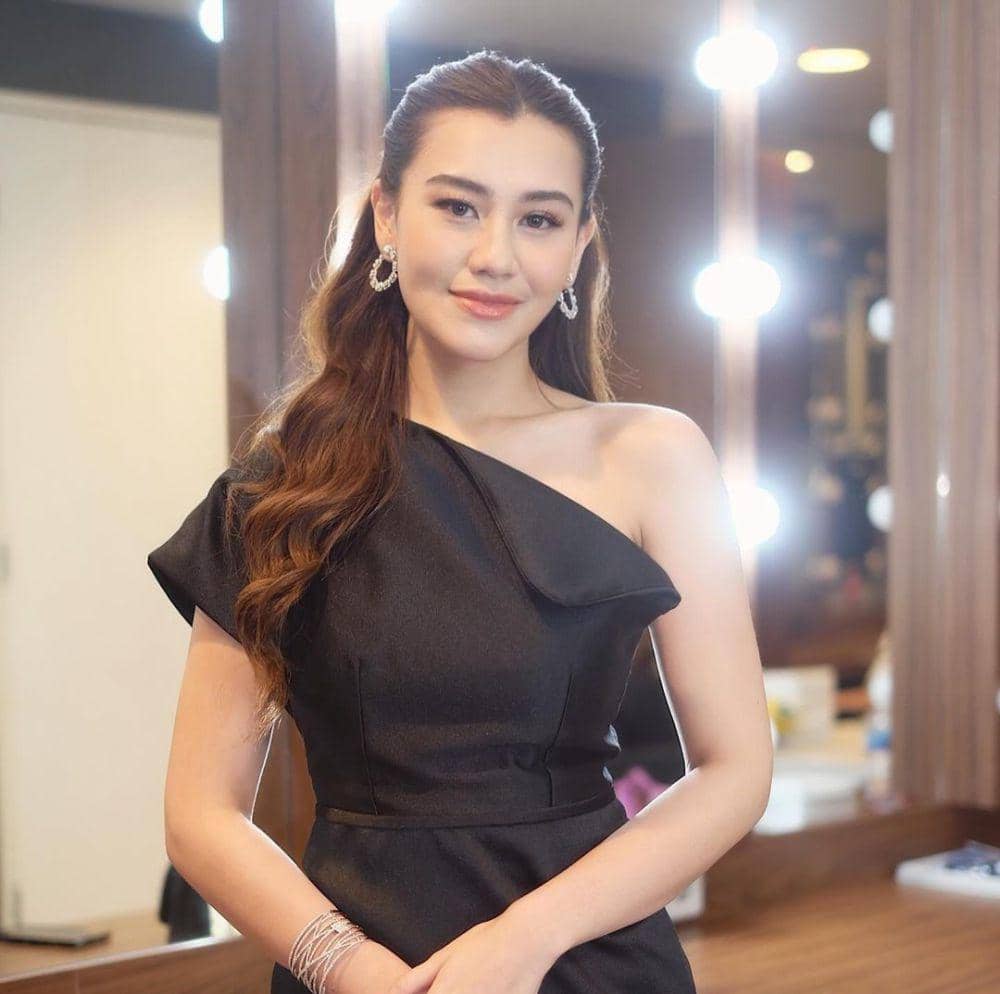 inspirasi hairstyle ala Aaliyah Massaid (instagram.com/aaliyah.massaid)