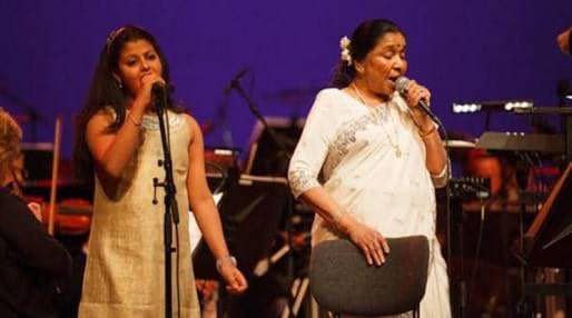 Zanai dan Asha Bhosle (x.com/zanaibhosle)