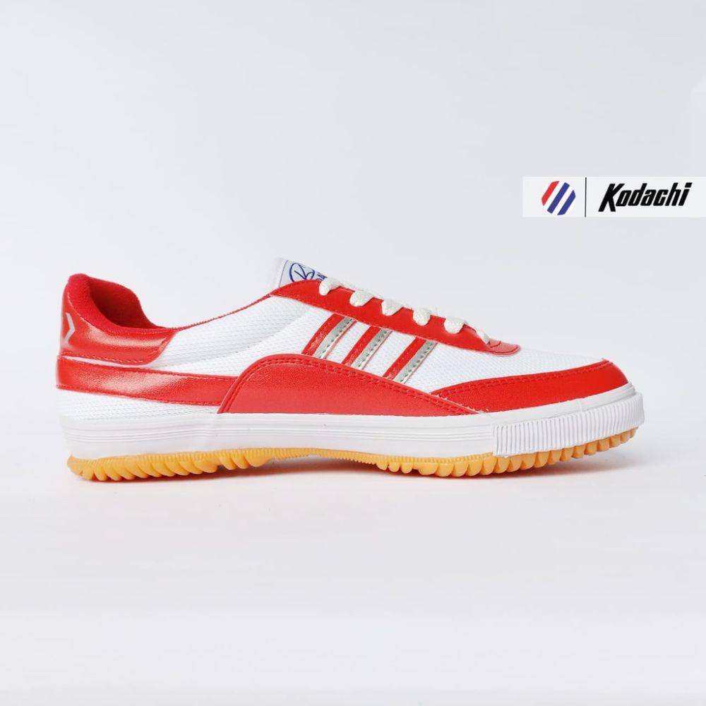 Sepatu Kodachi 8116 Merah Silver (shopee.co.id/Sepatu Kodachi)