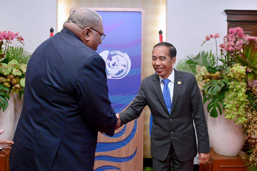 Presiden Jokowi bertemu dengan Presiden Fiji Wiliame Maivalili Katonivere (dok. Sekretariat Presiden)