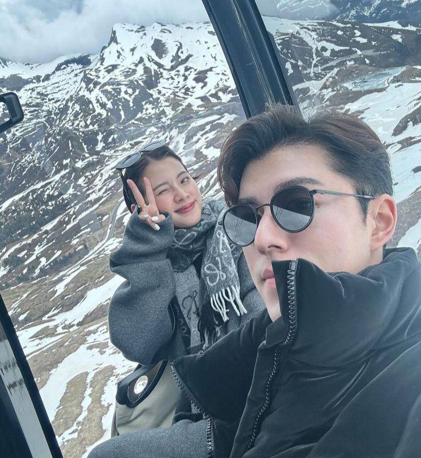 potret Baifern Pimchanok dan Nine Naphat liburan di Swiss (instagram.com/naphat_nine)