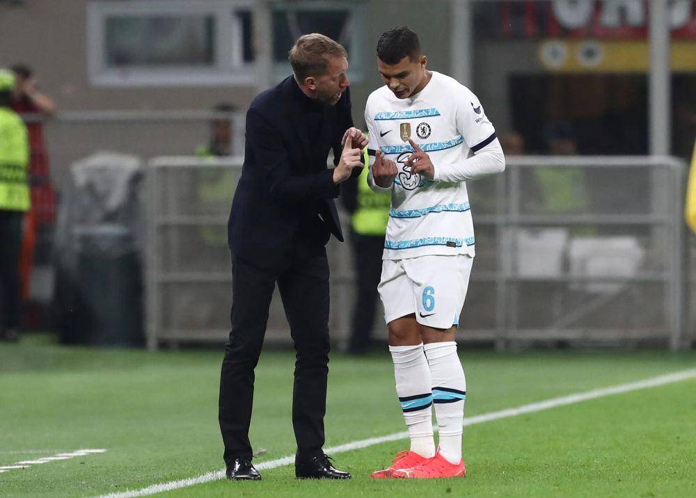 Graham Potter dan Thiago Silva (chelseafc.com)