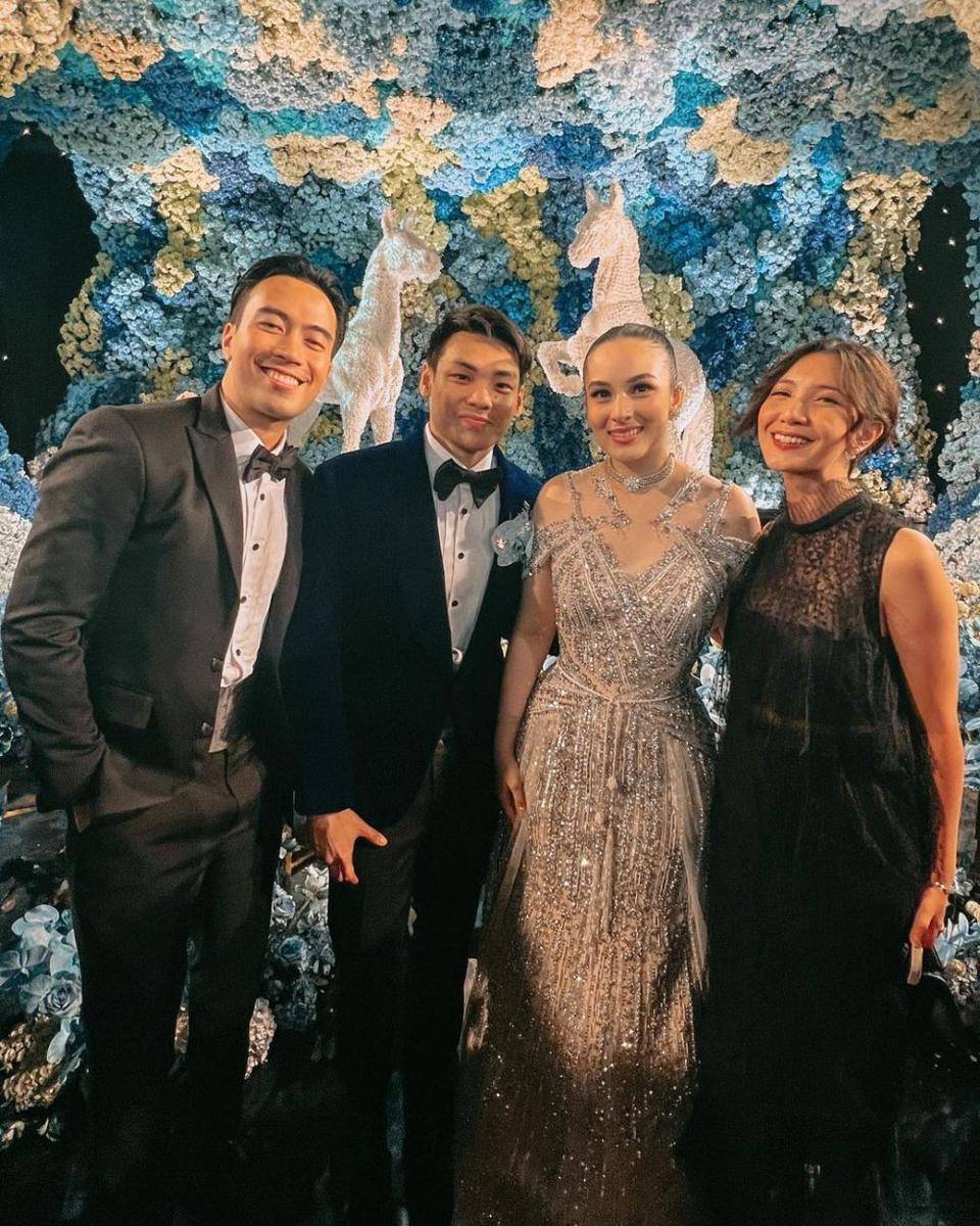 OOTD Kondangan Vidi Aldiano dan Sheila Dara. (instagram.com/vidialdiano)