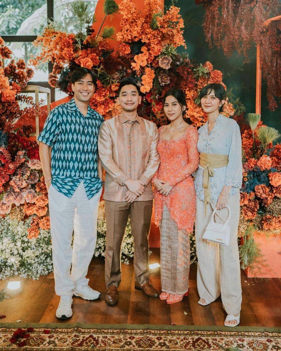 OOTD Kondangan Vidi Aldiano dan Sheila Dara. (instagram.com/sheiladaisha)