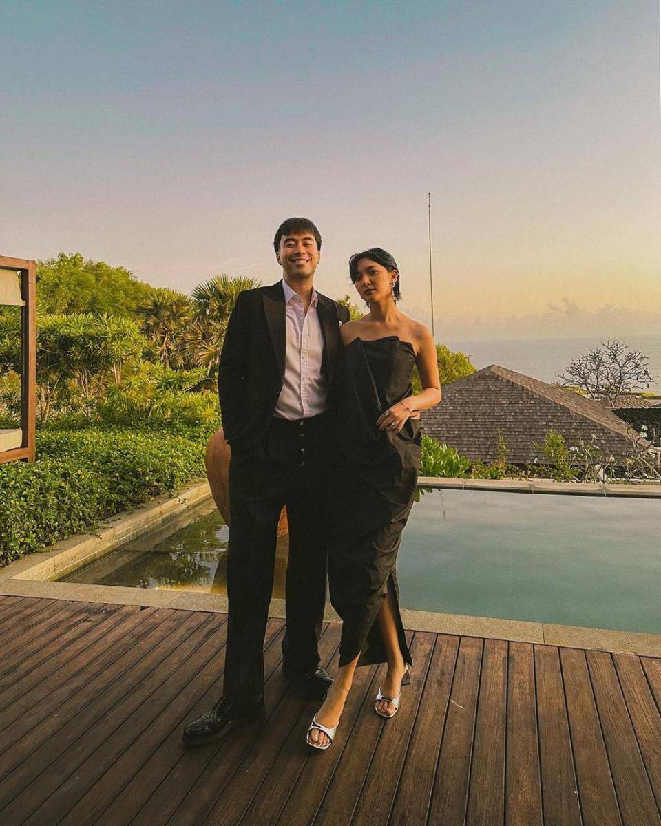 OOTD Kondangan Vidi Aldiano dan Sheila Dara. (instagram.com/vidialdiano)