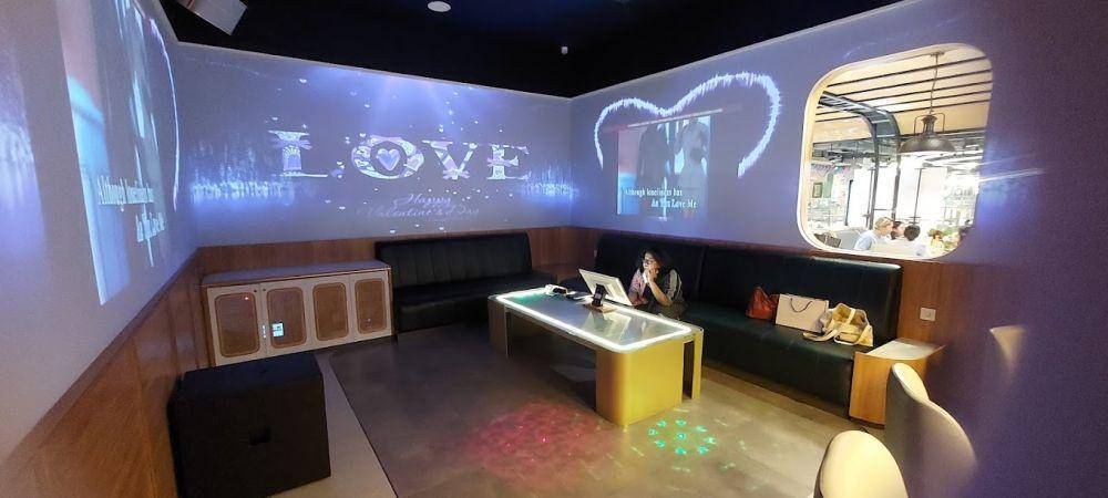 potret Steak 21 karaoke room (Google Maps/Dini Maisya)