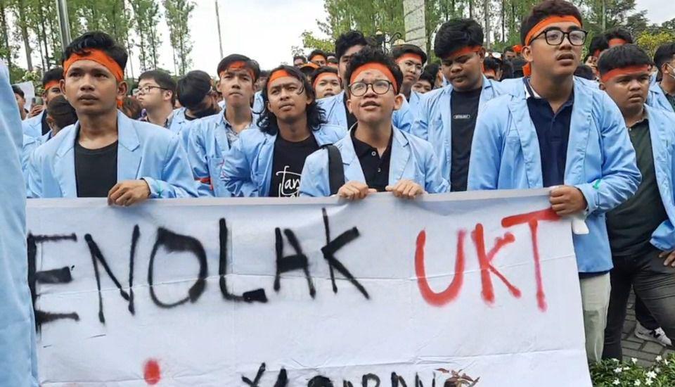 FEB UI: Bangun Pendidikan Gotong Royong Cegah Putus Kuliah Karena UKT