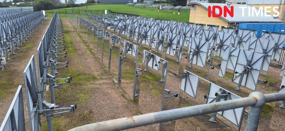 Fasilitas teknologi solar panel yang dikembangkan oleh Commonwealth Scientific and Industrial Research Organisation (CSIRO) di New Castle, Australia, Senin (21/5/2024). IDN Times/Irwan Idris