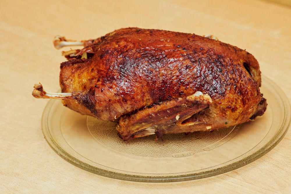 5 Tips Membuat Bebek Bakar, Meresap Dengan Baik!