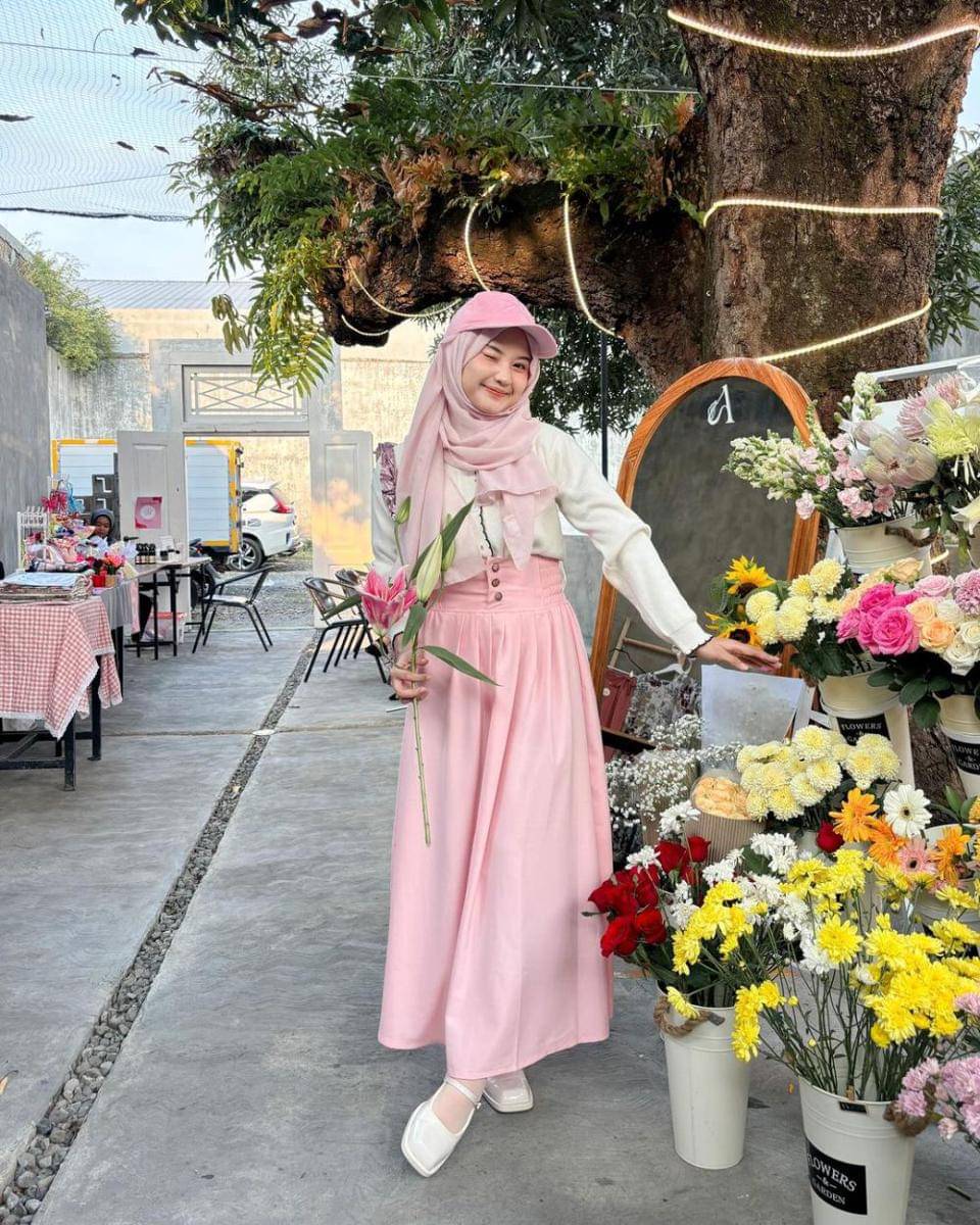 Siska Amera (instagram.com/siskaamera)
