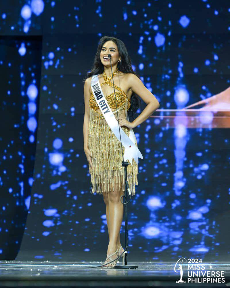 Potret Finalis Miss Universe Filipina 2024 Saat Sesi Opening Number (facebook.com/MissUniversePhilippines)