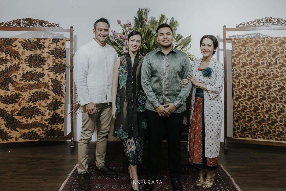 7 Gaya dan Dekorasi Lamaran Nabila Sudiro, Tora Sudiro Segera Mantu