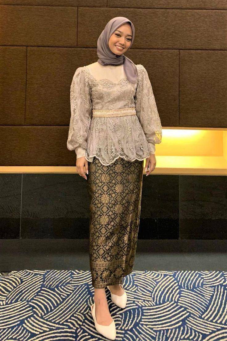 Inspirasi baju perpisahan SMA (pinterest.com/Raisa Maharani)