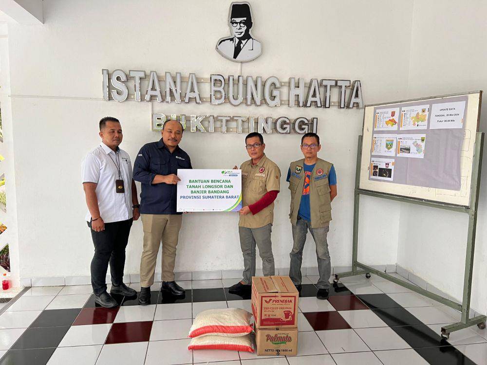 BPJS Ketenagakerjaan melakukan Layanan Cepat Tanggap (LCT) dengan memberikan sejumlah bantuan bagi korban bencana banjir bandang dan tanah longsor di wilayah Provinsi Sumatera Barat. (Dok. BPJS Ketenagakerjaan)