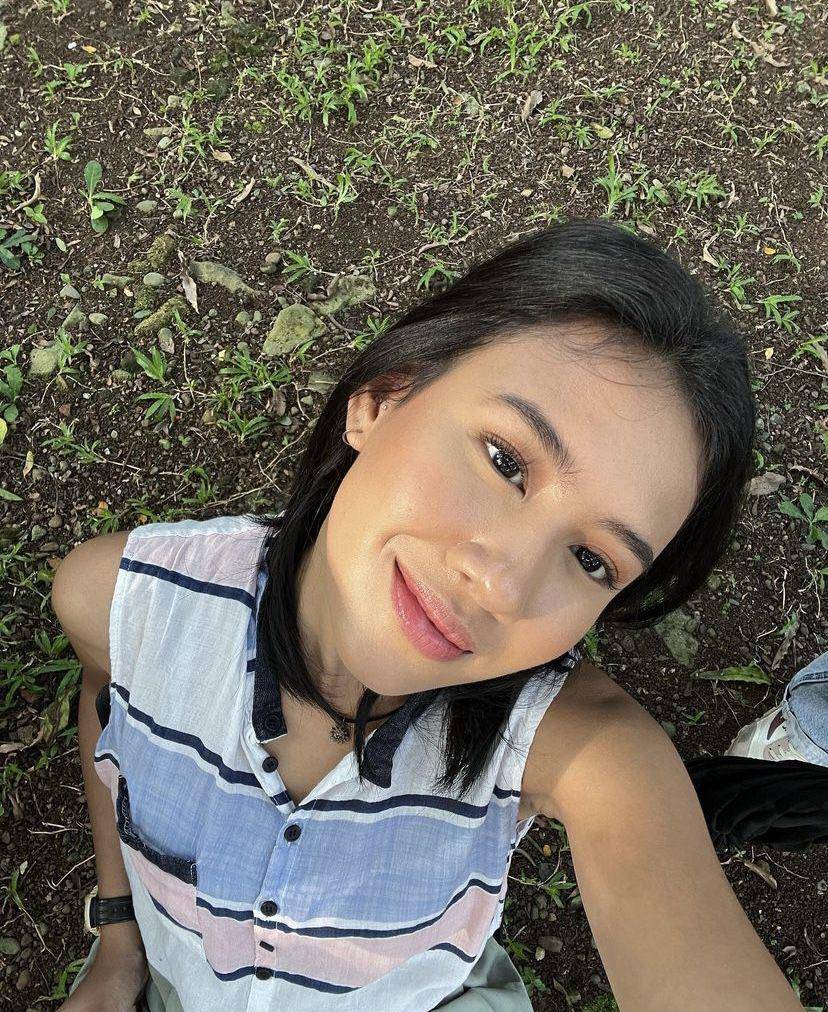 potret Shenina Cinnamon di balik layar film Do You See What I See (instagram.com/sheninacinnamon)