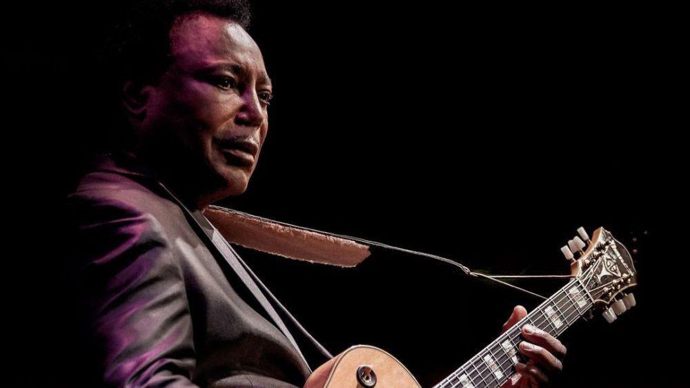 Lirik Lagu Nothing's Gonna Change My Love for You
 - George Benson
