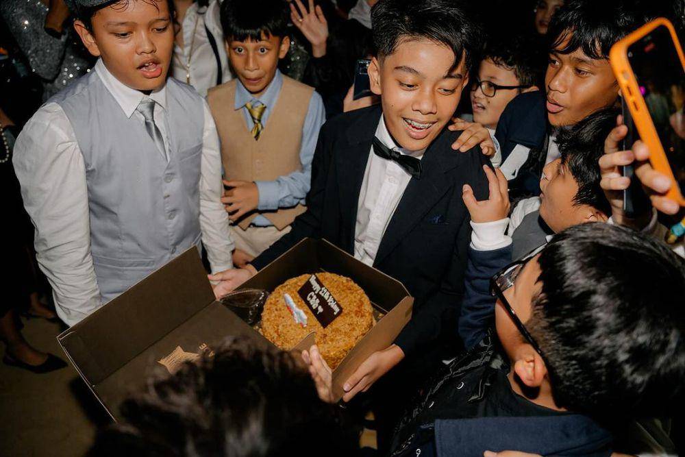 potret DJ Winky perform di acara party anak SD (Instagram.com/winkywiryawan912)