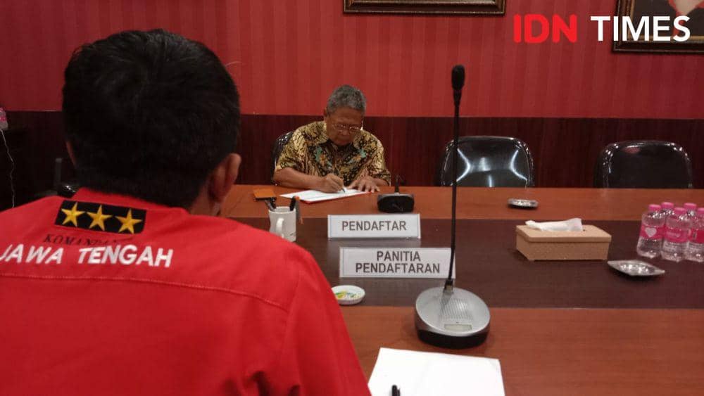 Mantan wagub Jateng Heru Sudjatmoko. (IDN Times/Fariz Fardianto)