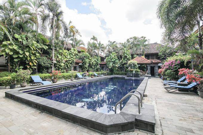 Suasana Dewa Bharata Bungalows Legian. (Google.com/Dewa Bharata Bungalows Legian)