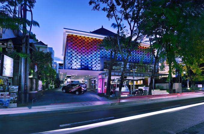 Suasana Favehotel Kartika Plaza. (Google.com/favehotel-Kartika Plaza Kuta)