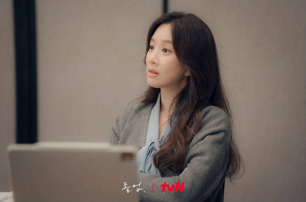 Jung Ryeo Won di The Midnight Romance in Hagwon (instgram.com/tvn_drama)