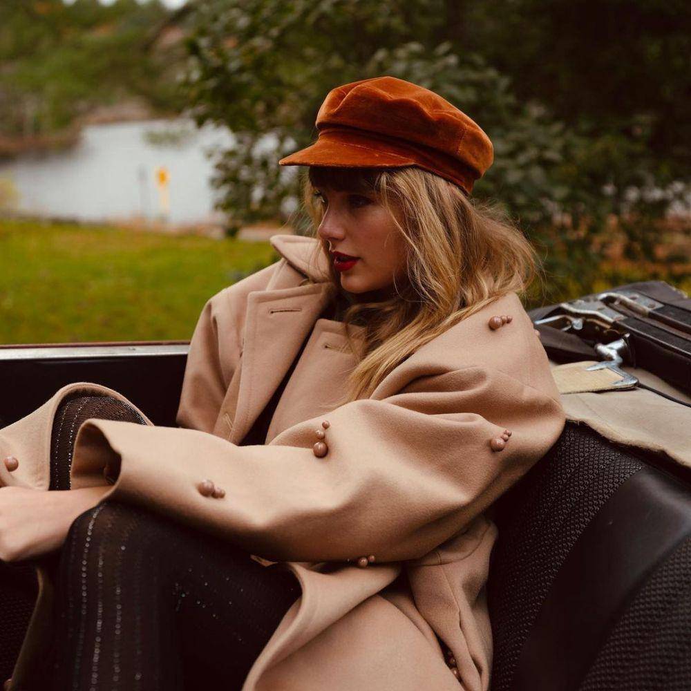 Cover Album Red Taylor Swift (instagram.com/taylorswift)