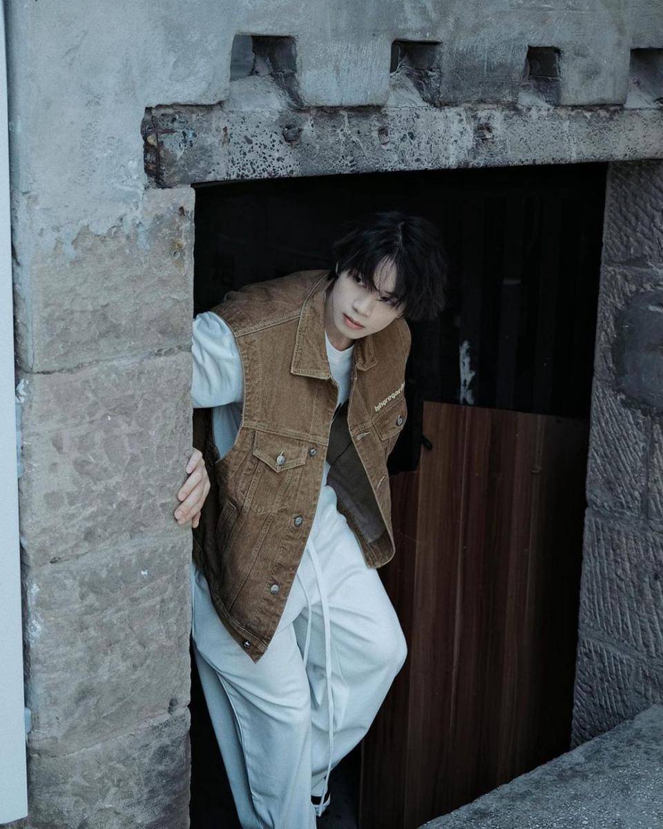 Wu Hai (instagram.com/wuhai_1117)