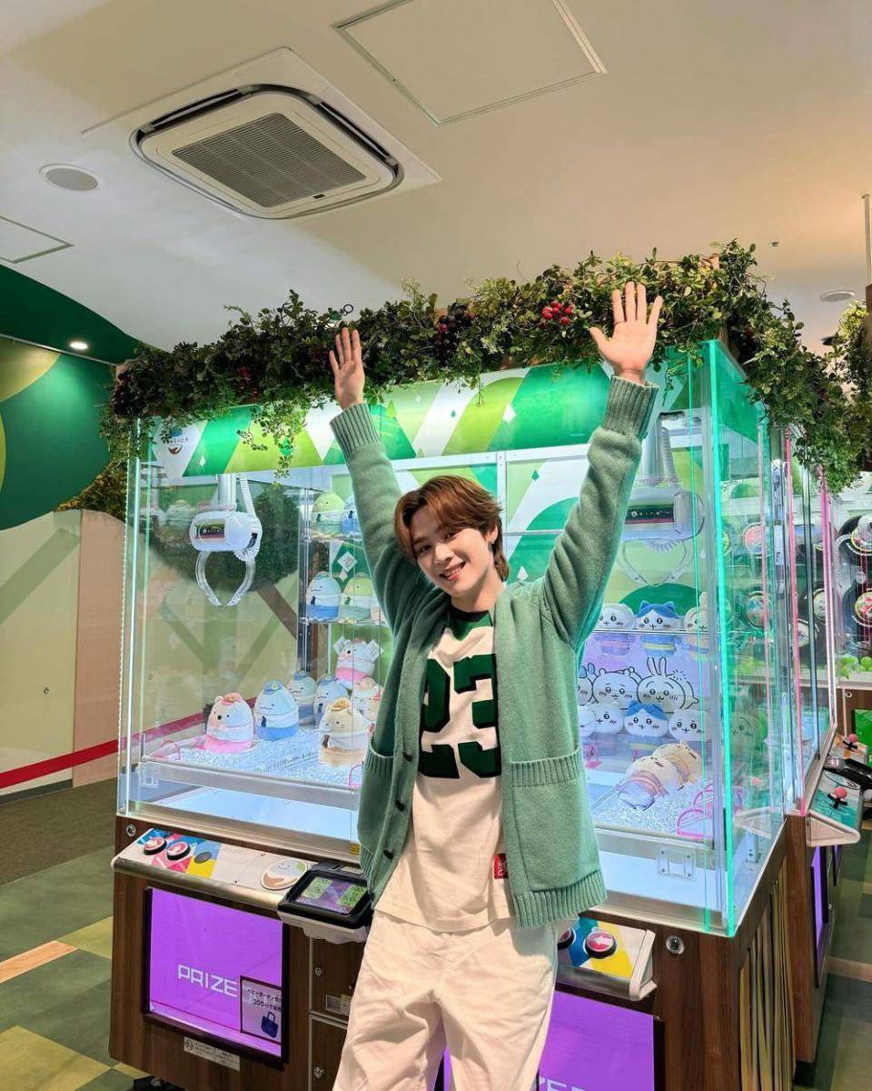 Kun WayV (instagram.com/kun11xd)