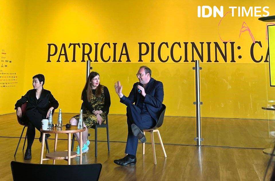 Preview media pameran Patricia Paccinini: CARE pada Selasa (21/5/2024) di Museum MACAN, Jakarta Barat (IDN Times/Nisa Zarawaki)