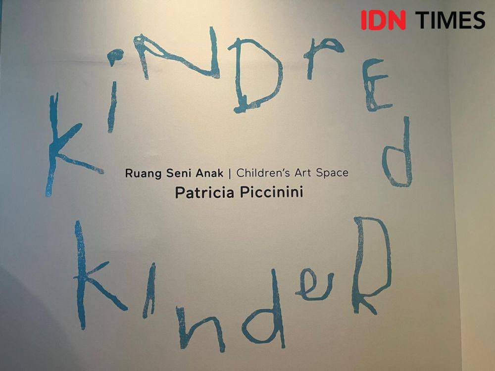 Preview media pameran Patricia Paccinini: CARE pada Selasa (21/5/2024) di Museum MACAN, Jakarta Barat (IDN Times/Nisa Zarawaki)