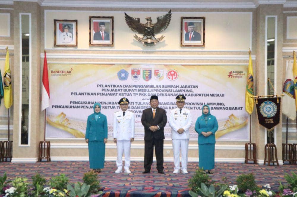 Pelantikan dan pengukuhan Pj Bupati Mesuji dan Tulang Bawang Barat. (Dok. Pemprov Lampung).
