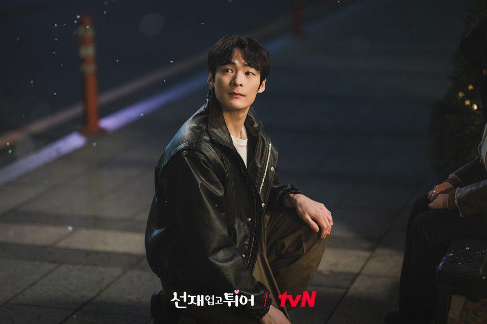 3 Profesi Kim Tae Sung di Lovely Runner, Anak Band Hingga Polisi