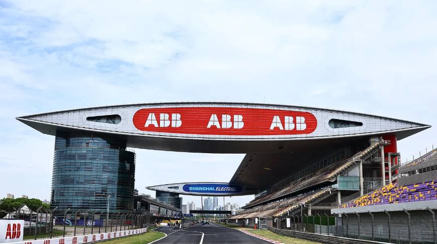 tampilan starting grid Sirkuit Internasional Shanghai untuk E-Prix Shanghai 2024 (fiaformulae.com)