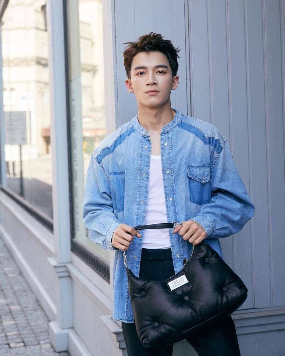 Wang Xing Yue (instagram.com/wangxingyue0305)